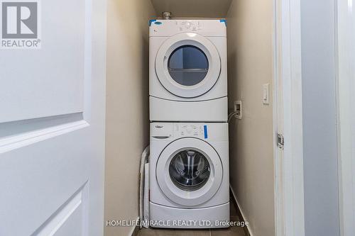 1008 - 1185 The Queensway Avenue, Toronto, ON - Indoor Photo Showing Laundry Room