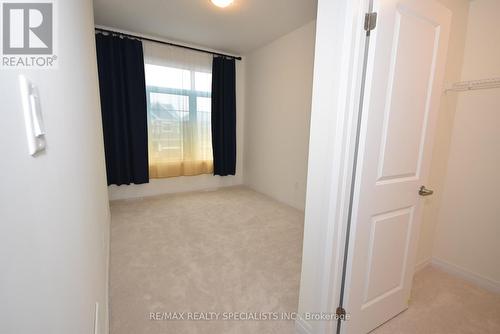 12 Velvet Way, Thorold, ON - Indoor Photo Showing Other Room