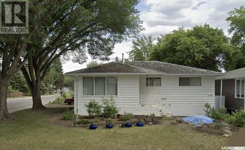 836 U Avenue N, Saskatoon, SK - Outdoor