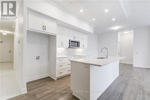 101 - 1880 Gordon Street, Guelph, ON - Indoor Photo Showing Kitchen With Upgraded Kitchen