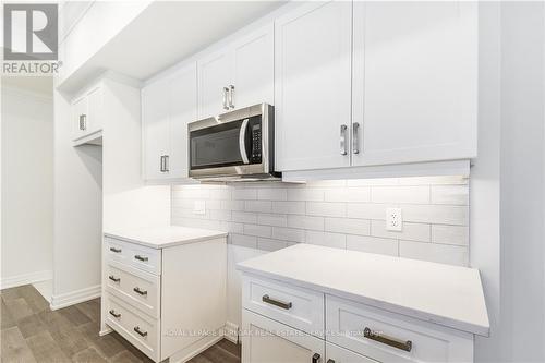 101 - 1880 Gordon Street, Guelph, ON - Indoor Photo Showing Kitchen