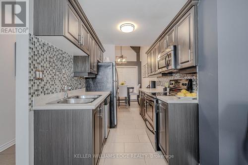 206 - 80 King William Street, Hamilton, ON - Indoor Photo Showing Kitchen