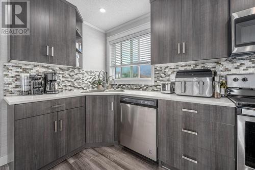 1620 Stage Road Unit# 2, Cache Creek, BC - Indoor Photo Showing Kitchen With Upgraded Kitchen