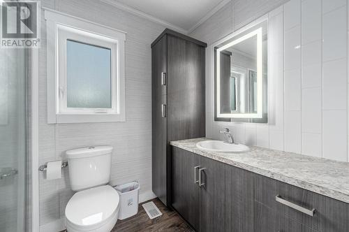 1620 Stage Road Unit# 2, Cache Creek, BC - Indoor Photo Showing Bathroom