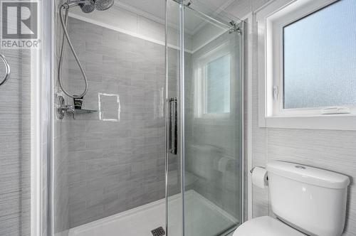 1620 Stage Road Unit# 2, Cache Creek, BC - Indoor Photo Showing Bathroom