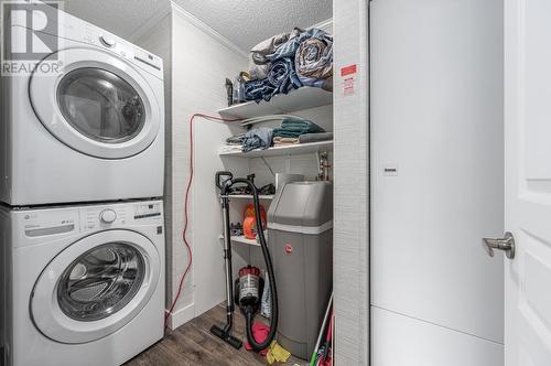 1620 Stage Road Unit# 2, Cache Creek, BC - Indoor Photo Showing Laundry Room