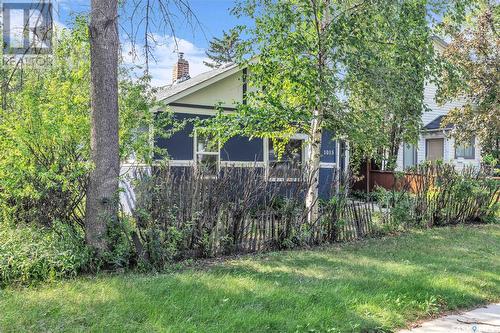 1015 J Avenue N, Saskatoon, SK - Outdoor