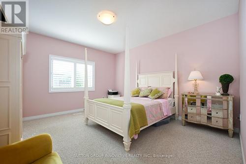 14 Murphy Lane, Hamilton, ON - Indoor Photo Showing Bedroom