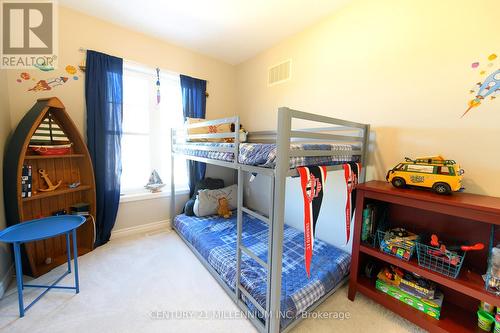 123 Sandhill Crane Drive, Wasaga Beach, ON - Indoor Photo Showing Bedroom