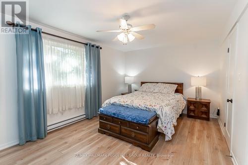 29 - 360 Blake Street, Barrie, ON - Indoor Photo Showing Bedroom