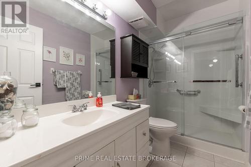 111 - 735 Deveron Crescent, London, ON - Indoor Photo Showing Bathroom