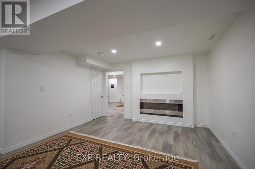 2230 Red Thorne Avenue, London, ON - Indoor Photo Showing Other Room