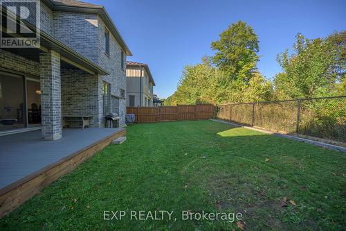 2230 Red Thorne Avenue, London, ON - Outdoor