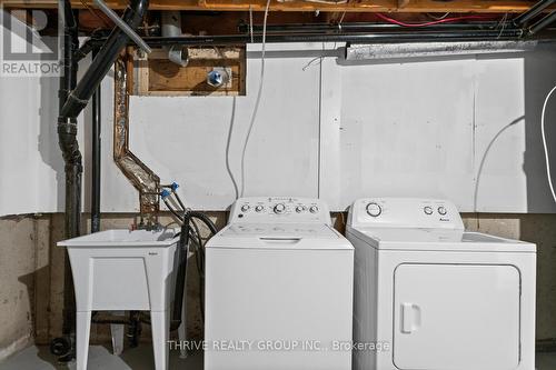 22 Hearthside Place, London, ON - Indoor Photo Showing Laundry Room