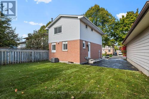 22 Hearthside Place, London, ON - Outdoor With Exterior