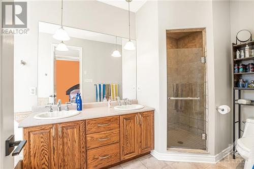 Ensuite walk in Shower - 6978 Lakes Park Drive, Greely, ON - Indoor Photo Showing Bathroom