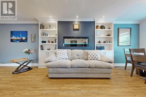 1873 Bonnymede Drive, Mississauga, ON - Indoor Photo Showing Living Room With Fireplace