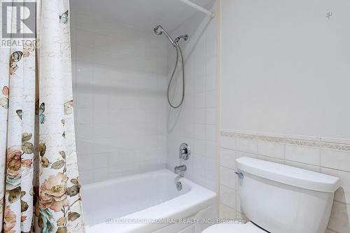 1873 Bonnymede Drive, Mississauga, ON - Indoor Photo Showing Bathroom