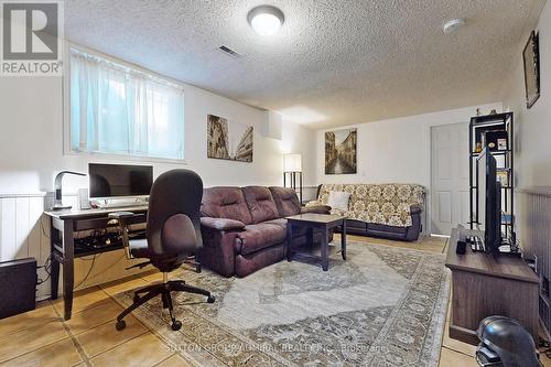 1873 Bonnymede Drive, Mississauga, ON - Indoor