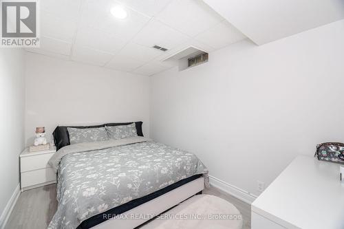 17 Macdougall Drive, Brampton, ON - Indoor Photo Showing Bedroom