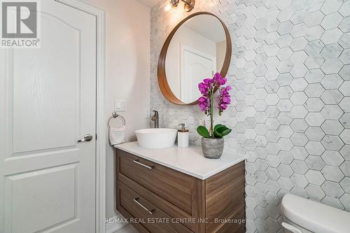 23 Prairie Creek Crescent, Brampton, ON - Indoor Photo Showing Bathroom