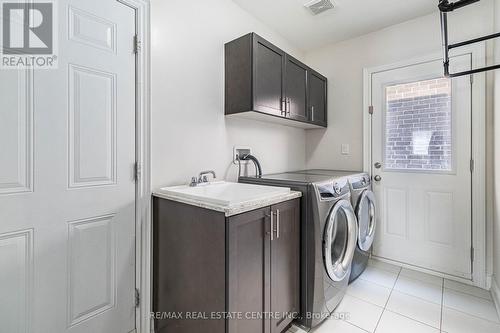 23 Prairie Creek Crescent, Brampton, ON - Indoor Photo Showing Laundry Room