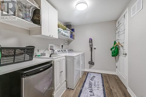 5203 Broughton Crescent, Burlington, ON - Indoor Photo Showing Laundry Room