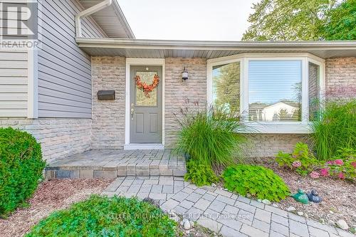 5203 Broughton Crescent, Burlington, ON - Outdoor