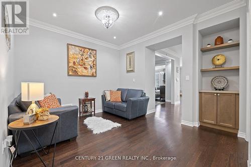 495 Blinco Terrace, Milton, ON - Indoor Photo Showing Living Room