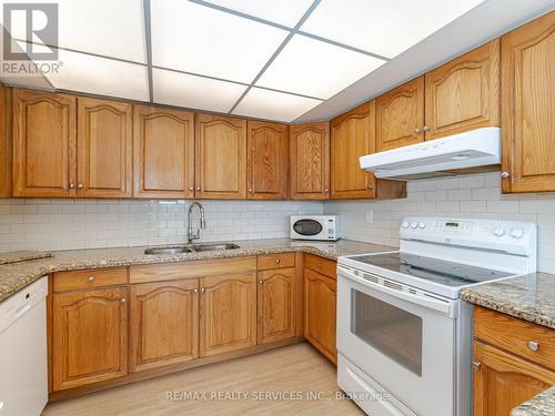 1206 - 310 Mill Street S, Brampton, ON - Indoor Photo Showing Kitchen With Double Sink