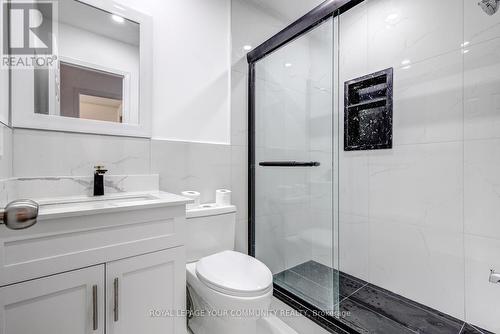 62 Laramie Crescent, Vaughan, ON - Indoor Photo Showing Bathroom