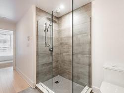 Ensuite bathroom - 