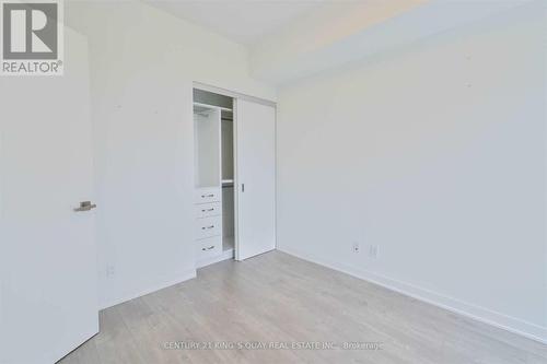 716 - 223 St Clair Avenue W, Toronto, ON - Indoor Photo Showing Other Room