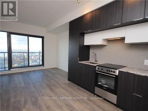 3802 - 159 Dundas Street E, Toronto, ON - Indoor Photo Showing Kitchen With Upgraded Kitchen