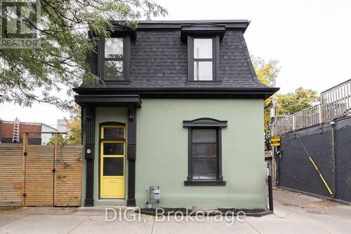 5 Palmerston Avenue, Toronto, ON - Outdoor