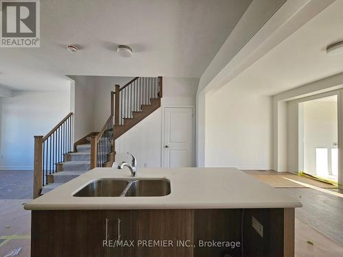 10217 Huntington Road, Vaughan, ON - Indoor Photo Showing Kitchen With Double Sink