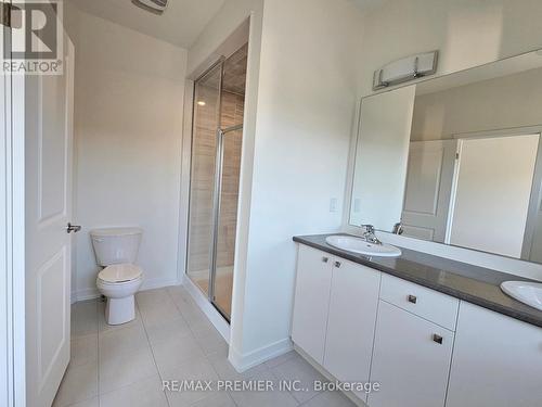 10217 Huntington Road, Vaughan, ON - Indoor Photo Showing Bathroom