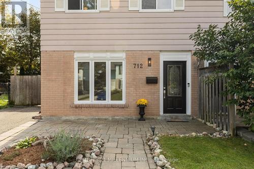 712 Elgin Street, Newmarket, ON - Outdoor