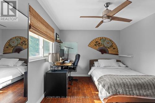 712 Elgin Street, Newmarket, ON - Indoor Photo Showing Bedroom