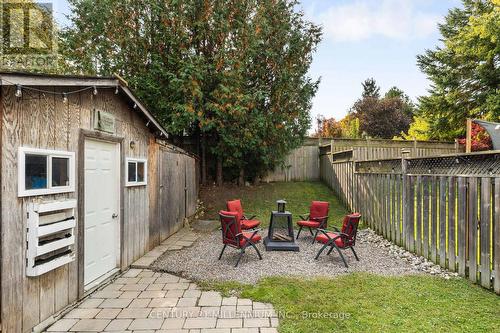 712 Elgin Street, Newmarket, ON - Outdoor With Backyard