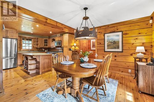 4634 Holborn Road, East Gwillimbury, ON - Indoor Photo Showing Dining Room