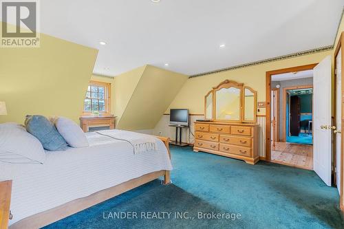 4634 Holborn Road, East Gwillimbury, ON - Indoor Photo Showing Bedroom