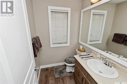 4566 James Hill Road, Regina, SK - Indoor Photo Showing Bathroom