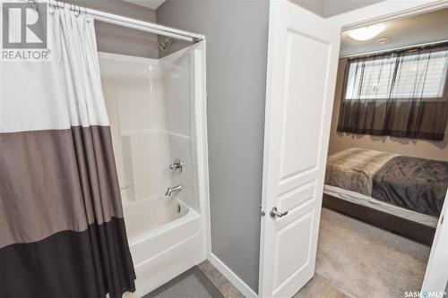 4566 James Hill Road, Regina, SK - Indoor Photo Showing Bathroom