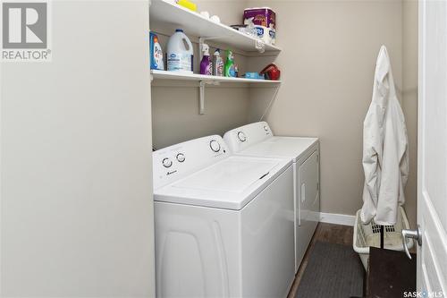 4566 James Hill Road, Regina, SK - Indoor Photo Showing Laundry Room