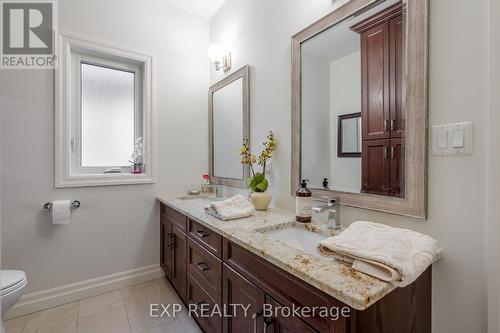 26 Elwood Street, Strathroy-Caradoc (Se), ON - Indoor Photo Showing Bathroom