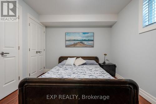 26 Elwood Street, Strathroy-Caradoc (Se), ON - Indoor Photo Showing Bedroom