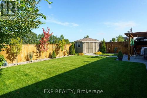 26 Elwood Street, Strathroy-Caradoc (Se), ON - Outdoor With Backyard