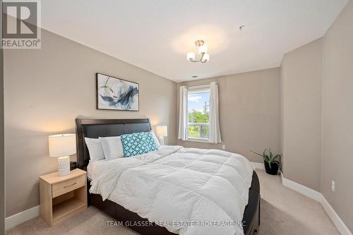 414 - 320 Sugarcreek Trail, London, ON - Indoor Photo Showing Bedroom