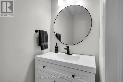 850 Cresthaven Crescent, London, ON - Indoor Photo Showing Bathroom